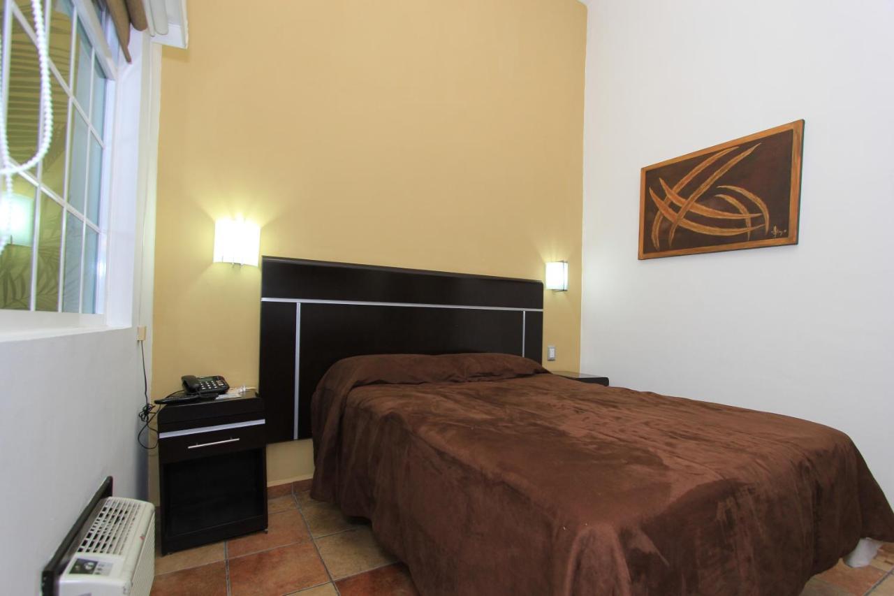 Hotel 5 inn Silao Exterior foto
